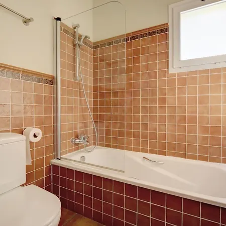 Villa 44b Calle De La Grulla Estepona