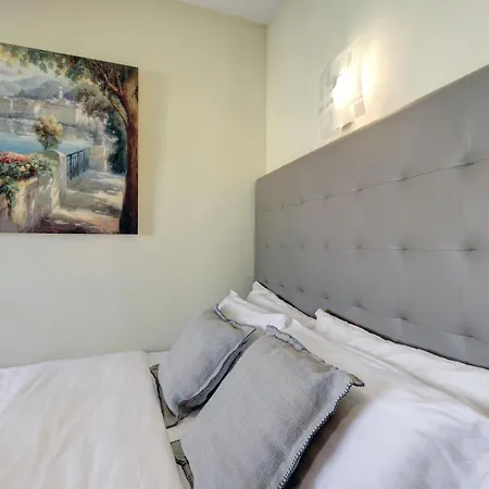 Villa 44b Calle De La Grulla