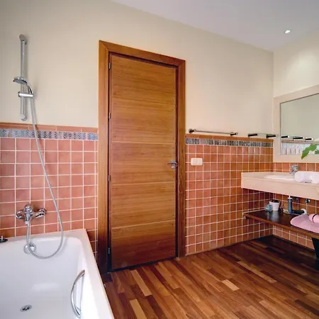 Villa 44b Calle De La Grulla